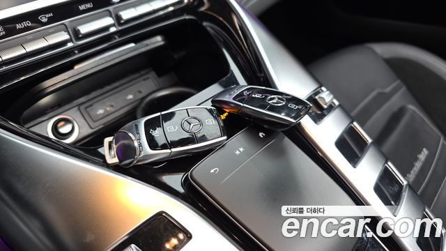 Mercedes-Benz AMG GT 4Door 43 4MATIC+