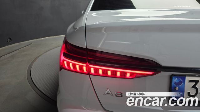 Audi A6 45 TFSI Premium
