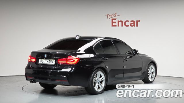 BMW 3-Series 330i M Sport