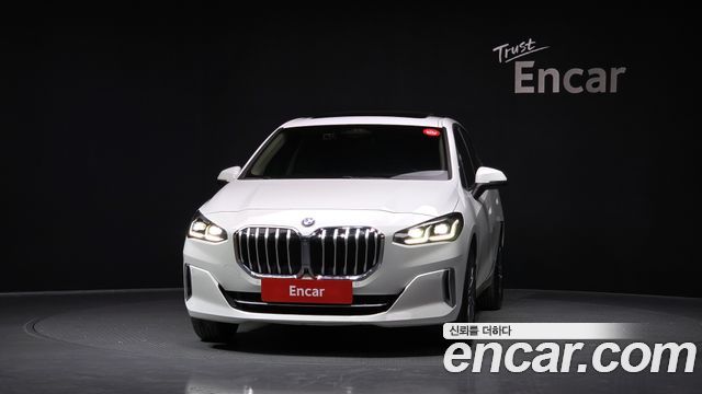 BMW 2-Series 220i Luxury