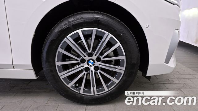 BMW 2-Series 220i Luxury