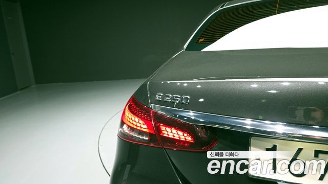 Mercedes-Benz E-Class E250 Exclusive