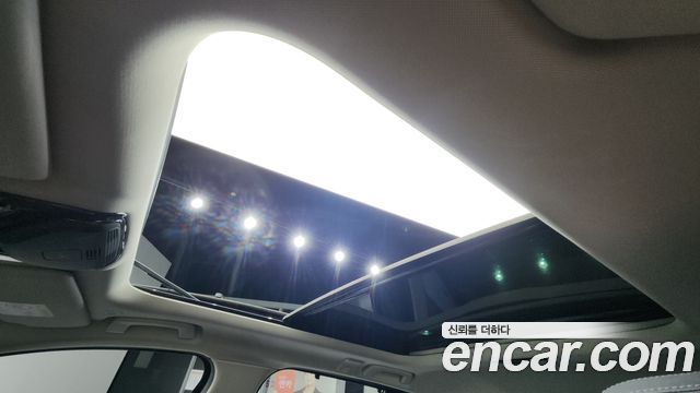BMW 3-Series 320i Touring Luxury