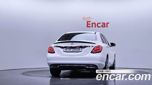 Mercedes-Benz C-Class C200 Avantgarde