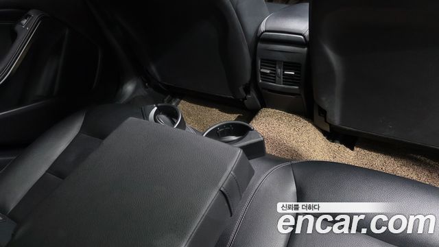 Mercedes-Benz GLA-Class GLA250 4MATIC