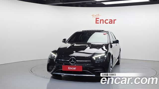 Mercedes-Benz E-Class E220d 4MATIC AMG Line