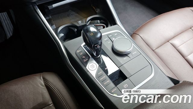 BMW 3-Series 320d Luxury