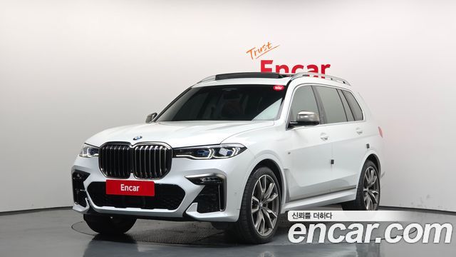 BMW X7 M50i 6STR