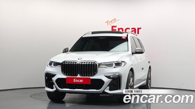 BMW X7 M50i 6STR