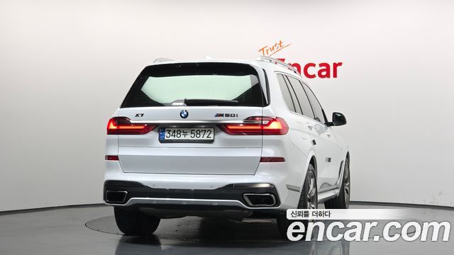 BMW X7 M50i 6STR