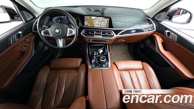BMW X7 M50i 6STR
