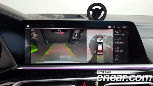 BMW X7 M50i 6STR