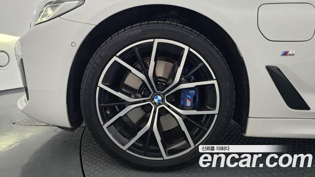 BMW 5-Series 530e M Sport