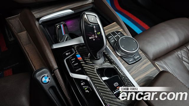 BMW 5-Series 530e M Sport
