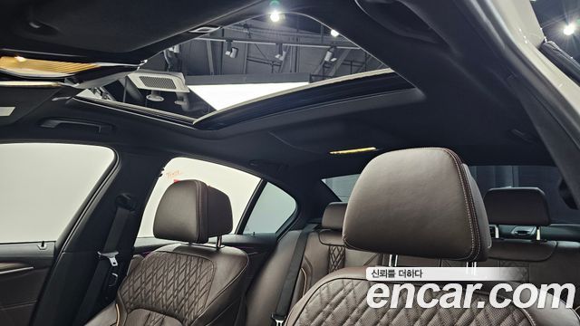 BMW 5-Series 530e M Sport