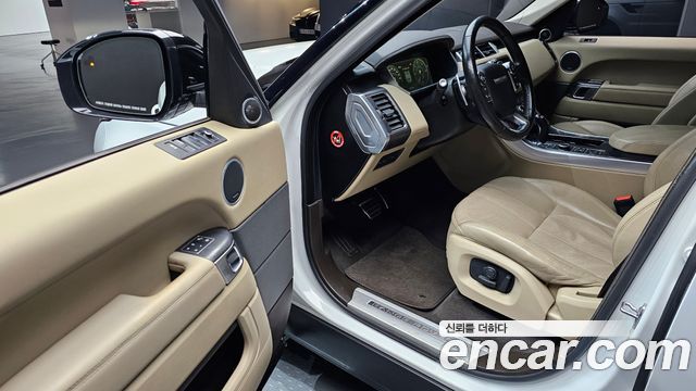 Land Rover Range Rover Sport 3.0 SDV6 HSE Dynamic