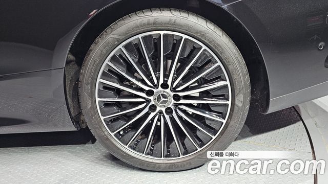 Mercedes-Benz CLE-Class CLE200 Coupe