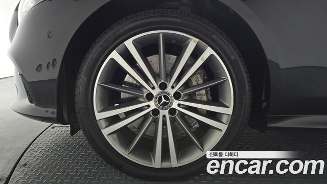 Mercedes-Benz CLS-Class CLS400d 4MATIC