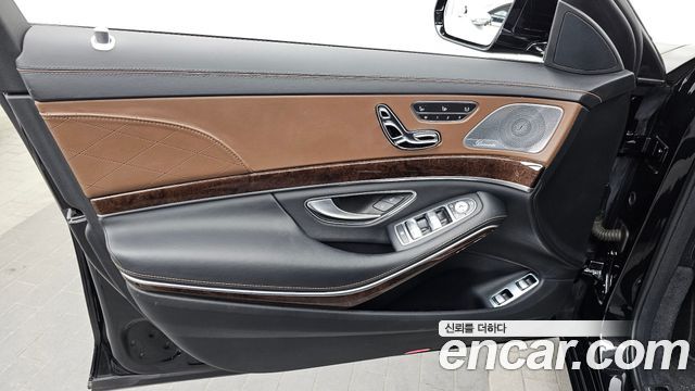Mercedes-Benz S-Class S560eL