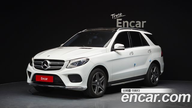 Mercedes-Benz GLE-Class GLE350 d 4MATIC