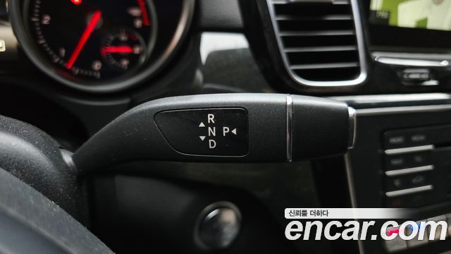 Mercedes-Benz GLE-Class GLE350 d 4MATIC