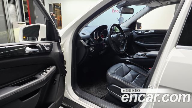 Mercedes-Benz GLE-Class GLE350 d 4MATIC