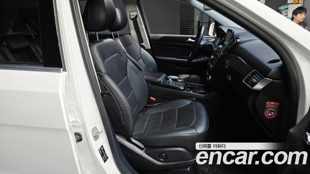 Mercedes-Benz GLE-Class GLE350 d 4MATIC