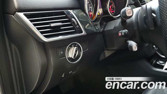 Mercedes-Benz GLE-Class GLE350 d 4MATIC