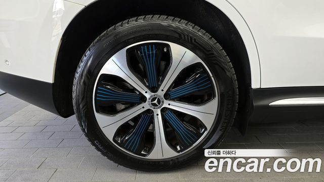 Mercedes-Benz EQC EQC400 4MATIC