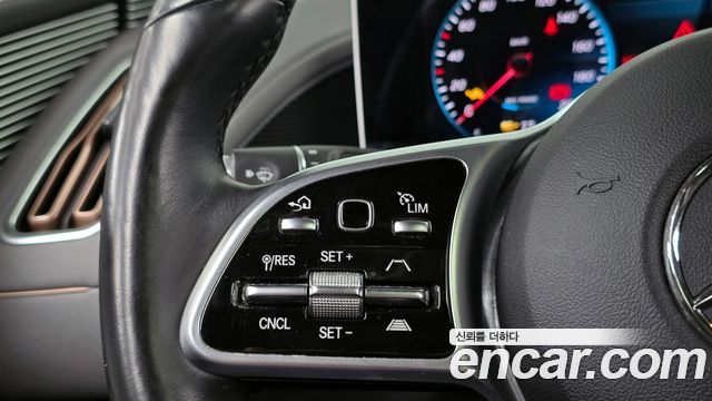 Mercedes-Benz EQC EQC400 4MATIC
