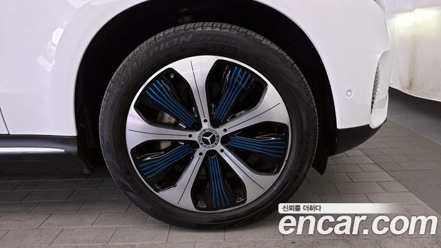 Mercedes-Benz EQC EQC400 4MATIC