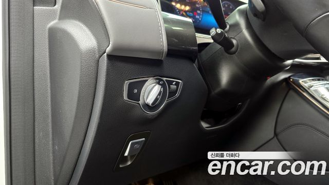 Mercedes-Benz EQC EQC400 4MATIC