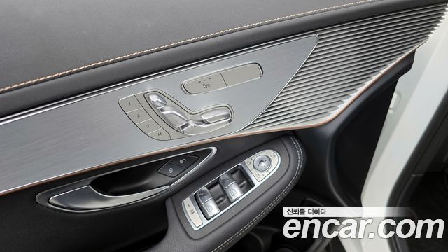 Mercedes-Benz EQC EQC400 4MATIC