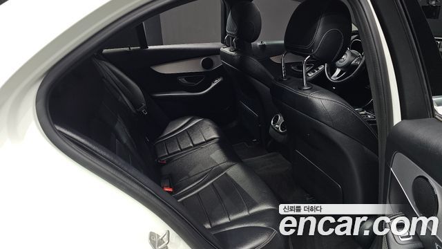 Mercedes-Benz C-Class C200 Avantgarde