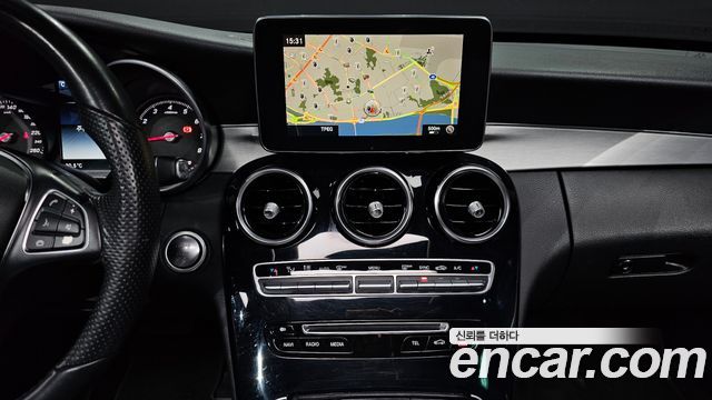 Mercedes-Benz C-Class C200 Avantgarde