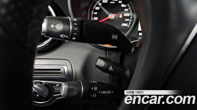 Mercedes-Benz C-Class C200 Avantgarde