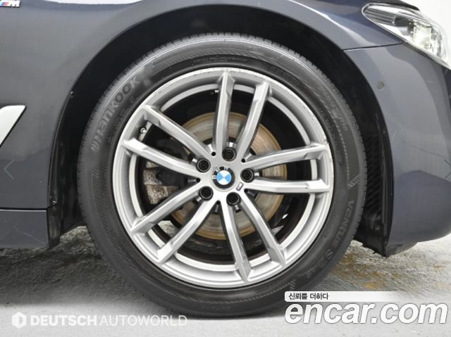 BMW 5-Series 520d M Sport Package Plus