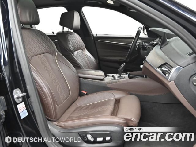 BMW 5-Series 520d M Sport Package Plus