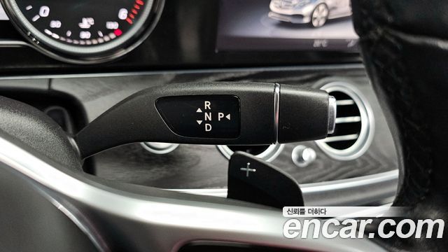 Mercedes-Benz E-Class E220d Avantgarde