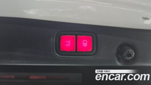 Mercedes-Benz E-Class E220d Avantgarde