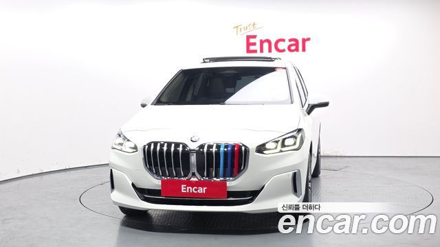 BMW 2-Series 220i Luxury