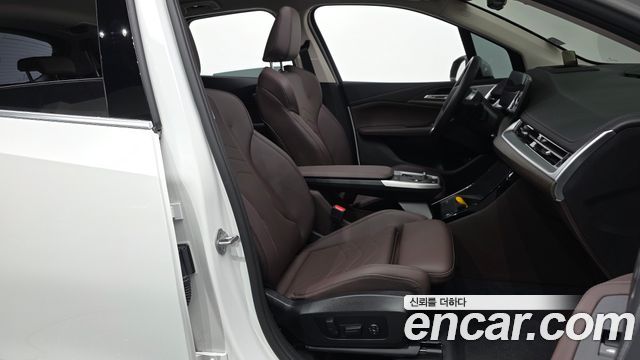 BMW 2-Series 220i Luxury
