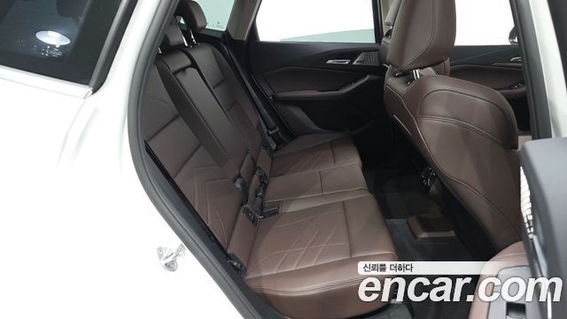 BMW 2-Series 220i Luxury