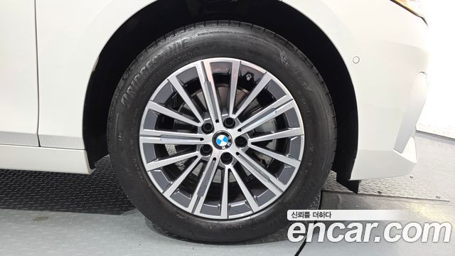 BMW 2-Series 220i Luxury