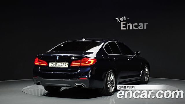 BMW 5-Series 520d xDrive M Sport Package Plus