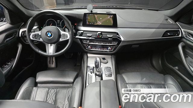 BMW 5-Series 520d xDrive M Sport Package Plus