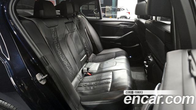 BMW 5-Series 520d xDrive M Sport Package Plus