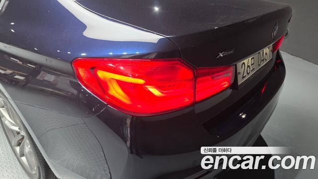 BMW 5-Series 520d xDrive M Sport Package Plus