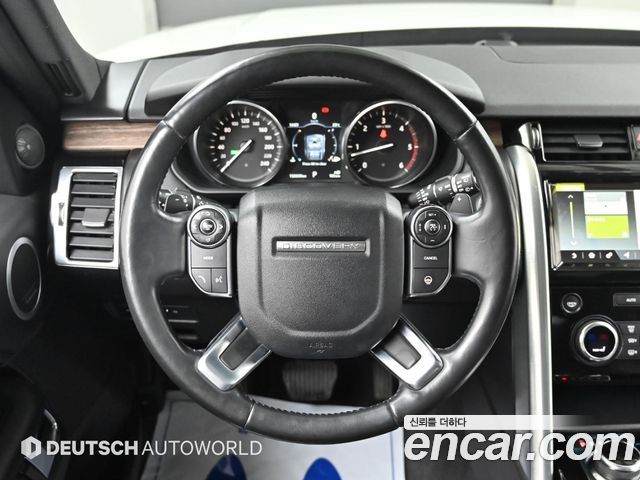 Land Rover Discovery 3.0 TD6 HSE Luxury