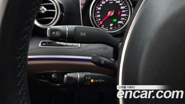Mercedes-Benz E-Class E220d Avantgarde